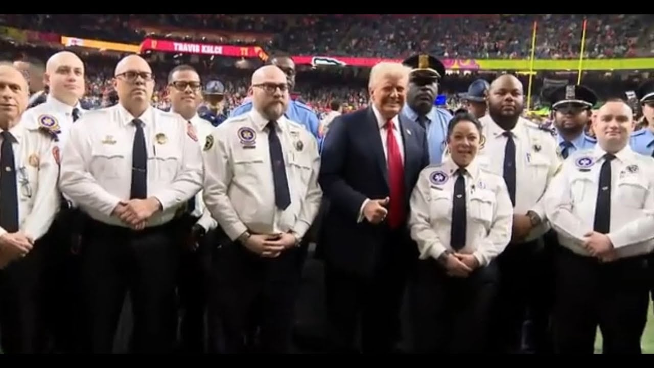 RAW: President Trump arrives at Super Bowl LIX