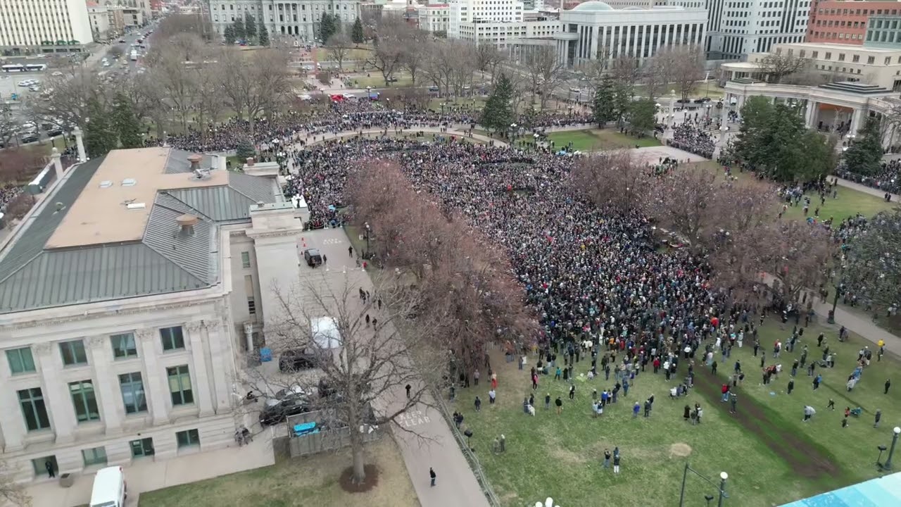 34,000 People. Biggest Political Rally in Denver Since 2008.