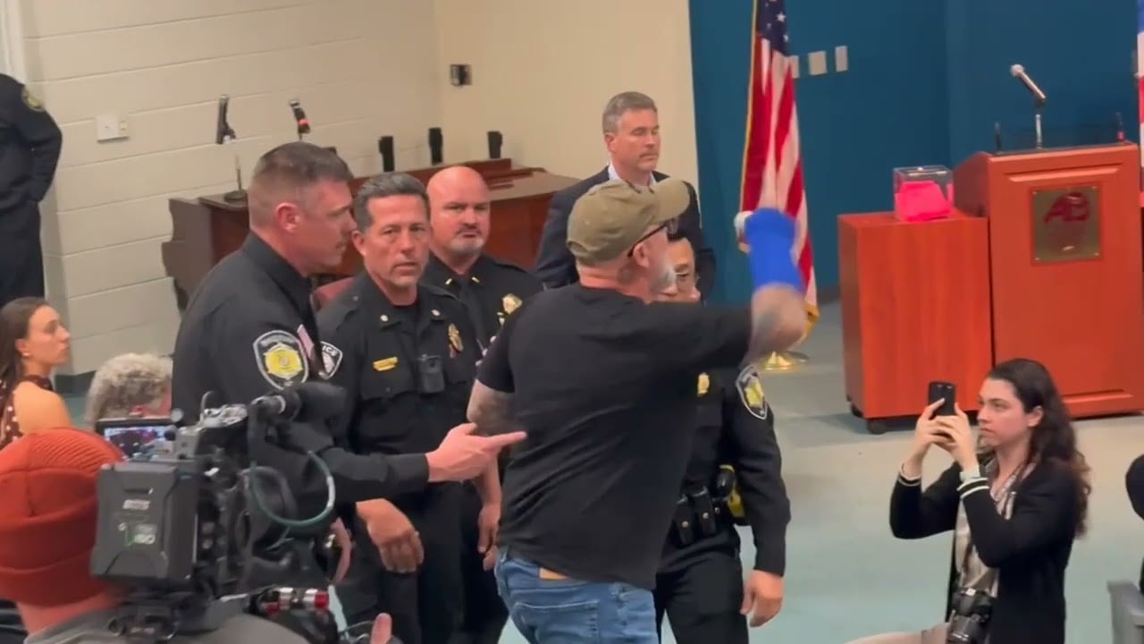 Veteran escorted out of town hall of NC Rep. Chuck Edwards