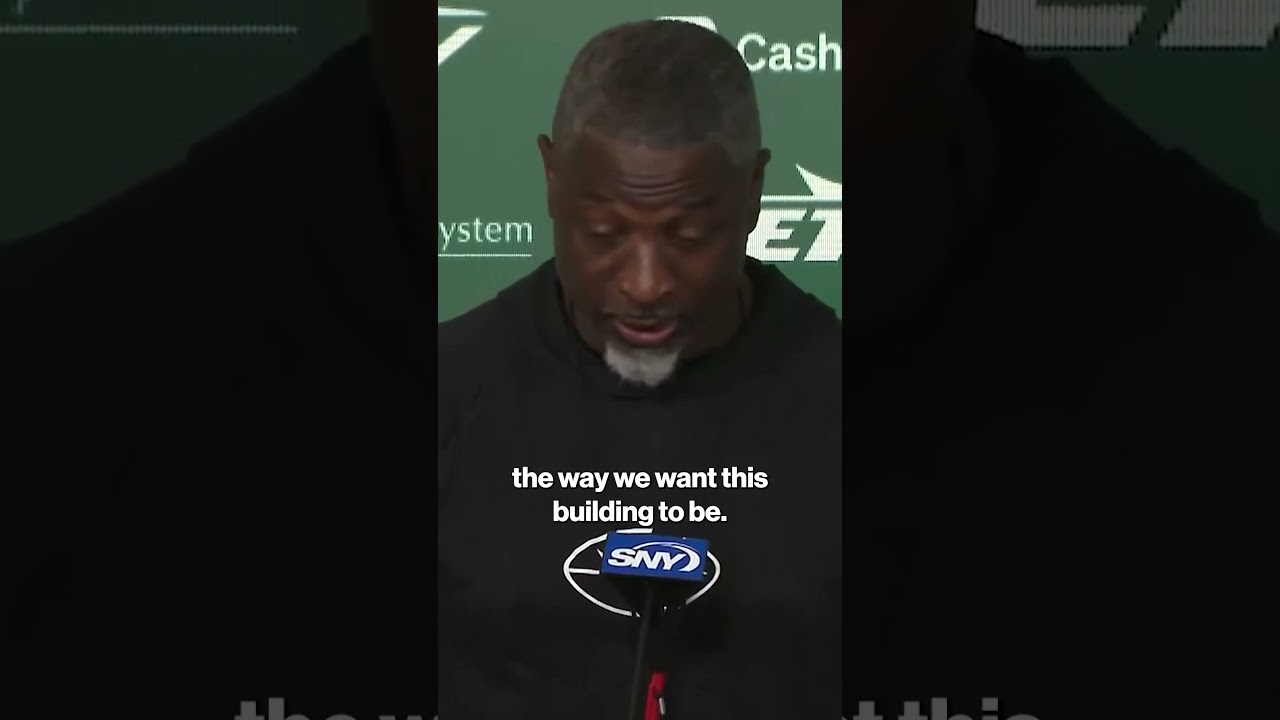 Aaron Glenn gives credit to Joe Douglas & Robert Saleh for bringing in a “bunch of good guys” Aaron Glenn gives credit to Joe Douglas & Robert Saleh for bringing in a “bunch of good guys”