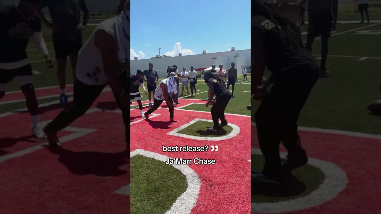 LET ME KNOW DOWN BELOW?? #tyreekhill #jamarchase #sport #nfl #nflfootball #football #nflnews #edit LET ME KNOW DOWN BELOW?? #tyreekhill #jamarchase #sport #nfl #nflfootball #football #nflnews #edit