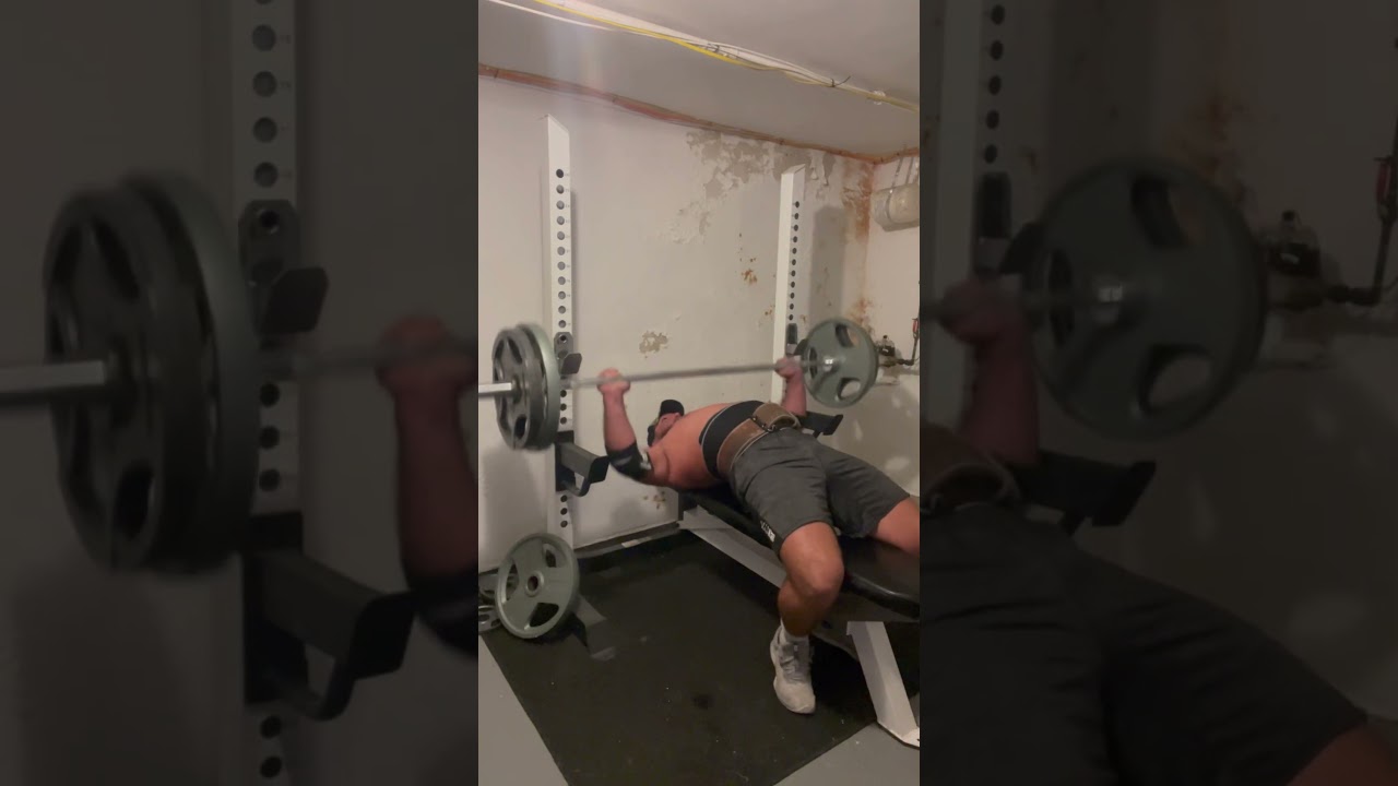 NFL COMBINE 225 max reps 32 NFL COMBINE 225 max reps 32