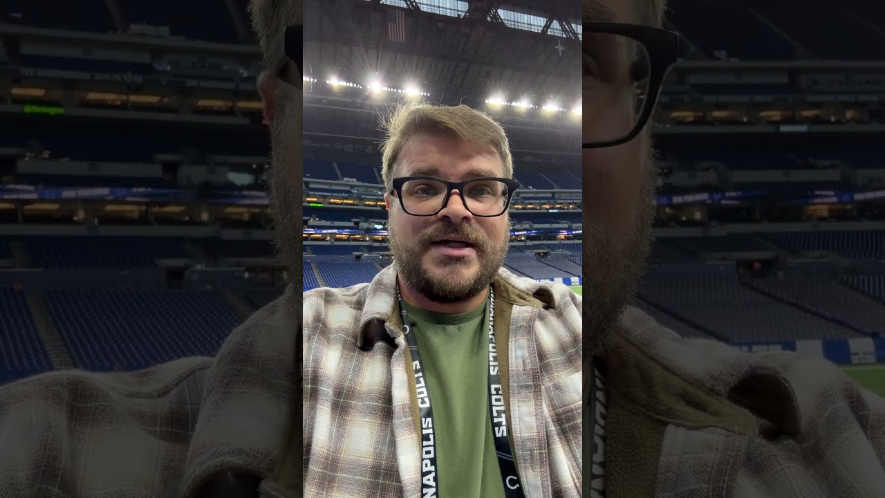Colts Roll Dolphins, 33-8, in Jim Irsay’s Honor Vlog Colts Roll Dolphins, 33-8, in Jim Irsay’s Honor Vlog