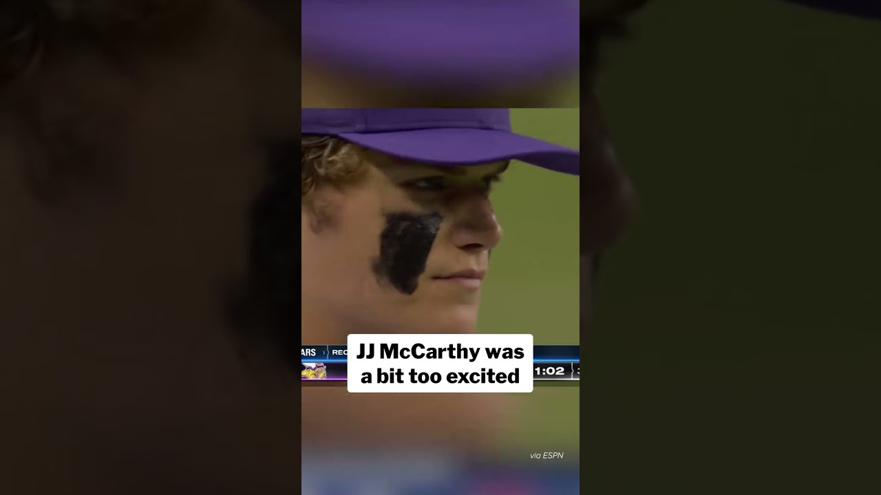 So excited that he lost his hat! #shorts Vlog So excited that he lost his hat! #shorts Vlog