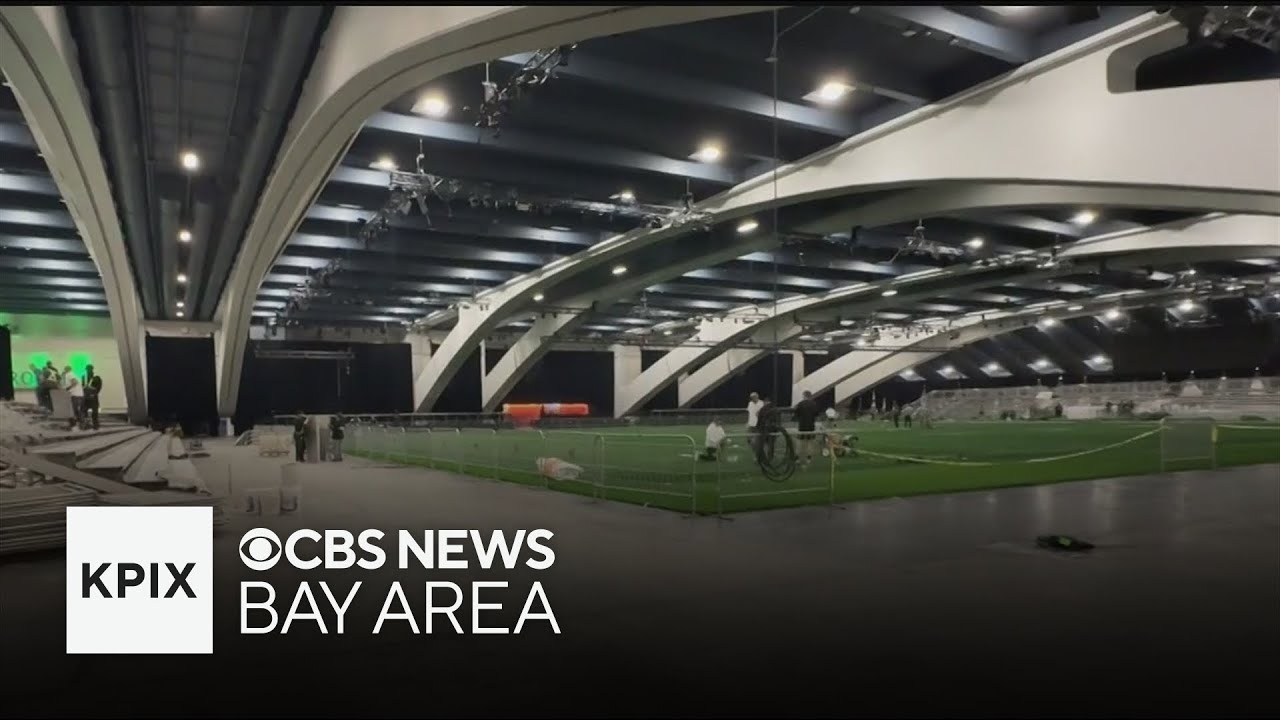 San Francisco’s Moscone Center transformed into Super Bowl fan experience Vlog San Francisco’s Moscone Center transformed into Super Bowl fan experience Vlog