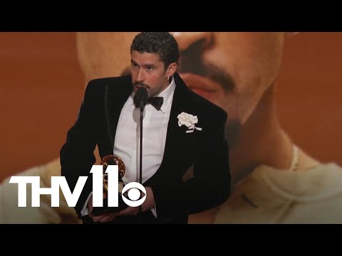 Bad Bunny to perform at Super Bowl LX halftime show Vlog Bad Bunny to perform at Super Bowl LX halftime show Vlog