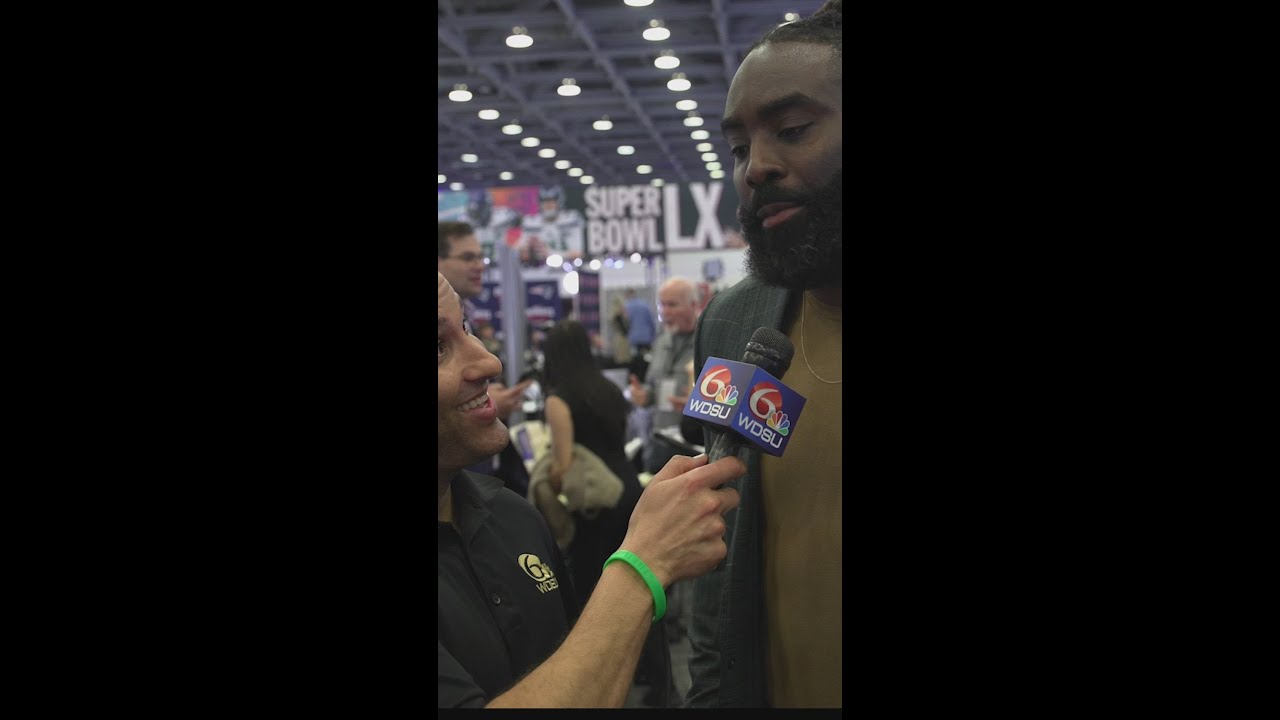 Demario Davis discusses his Walter Payton Man of the Year nomination by Saints Vlog Demario Davis discusses his Walter Payton Man of the Year nomination by Saints Vlog
