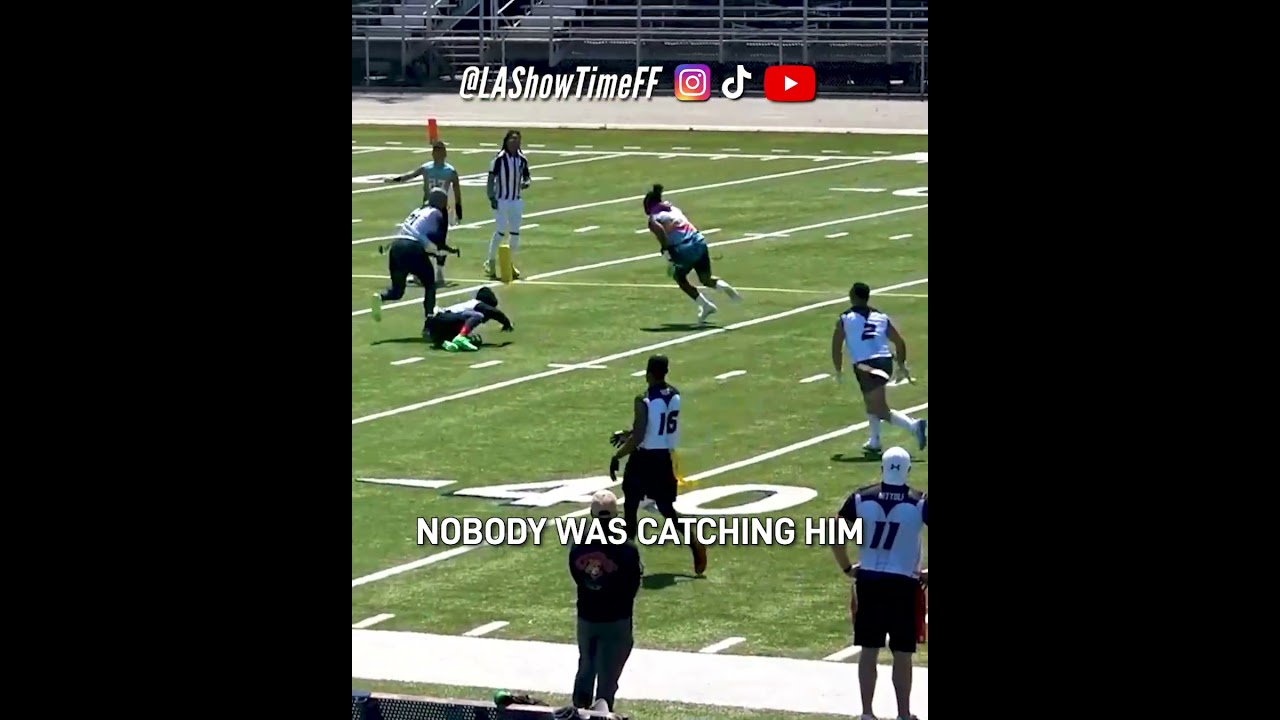 Be real… nobody was catching him 😭💭 #flagfootball #shorts #nfl #football #sports #running #lashowtim