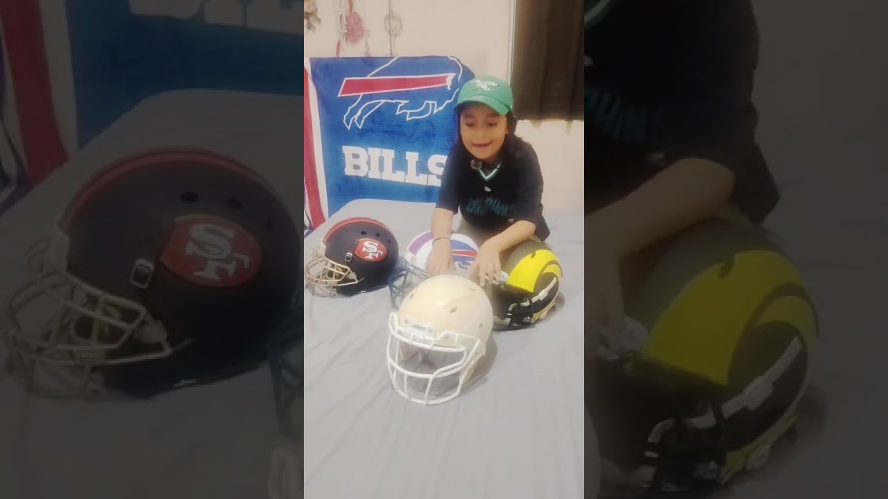 Nuevos cascos.. Nuevas creaciones.. #flagfootball #nfl #tochobandera Nuevos cascos.. Nuevas creaciones.. #flagfootball #nfl #tochobandera