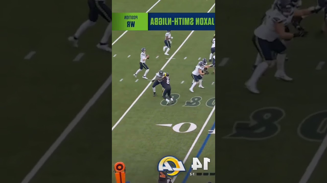 Unreal Skills on Display🏈 #nfl #nflshorts #nflhighlights #nflclips #nflfootball #nflfans #nfllive